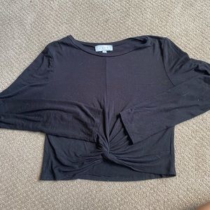 Black long sleeve crop top